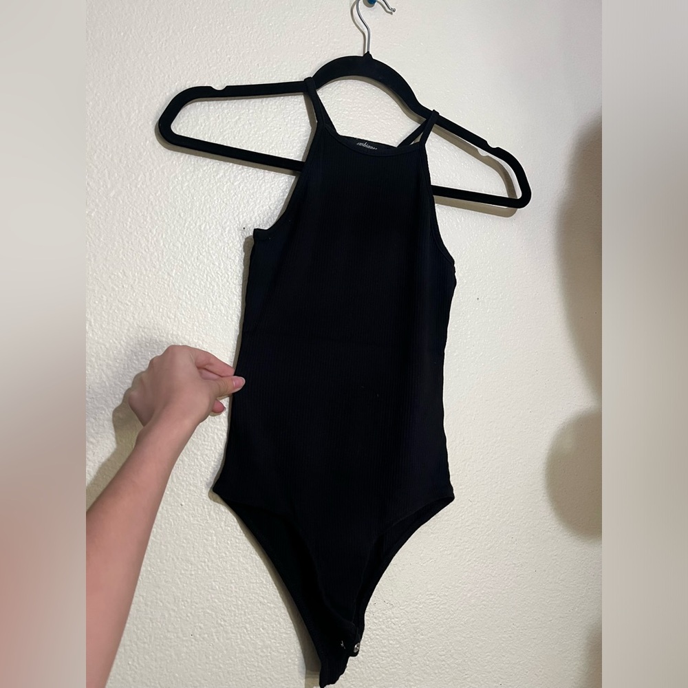 2 body suits